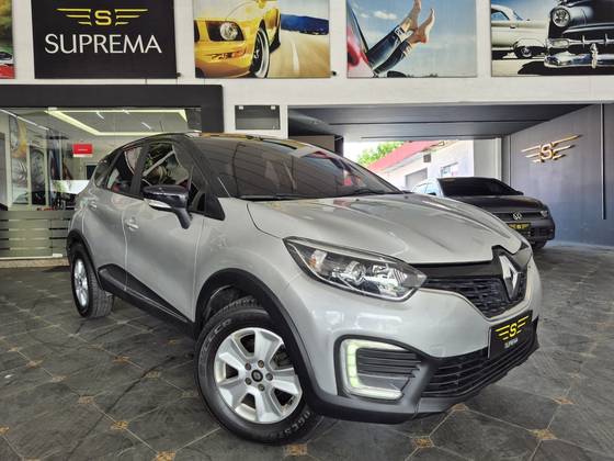 RENAULT CAPTUR 1.6 16V SCE FLEX LIFE X-TRONIC RENAULT CAPTUR 1.6 16V SCE FLEX LIFE X-TRONIC